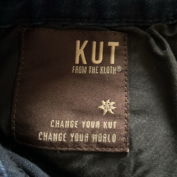 Kut from the Kloth Natalie bootcut Jean - Picture 4 of 4